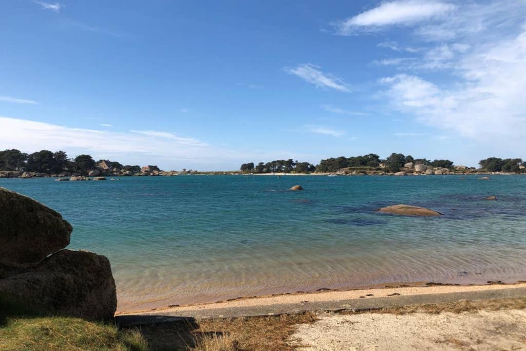 Maison Avec Spa Cote De Granit Rose Trégastel Exteriör bild