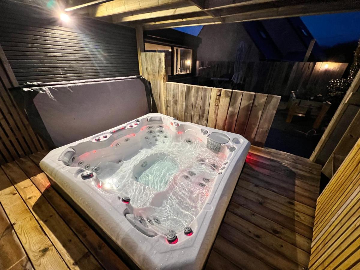 Maison Avec Spa Cote De Granit Rose Trégastel Exteriör bild